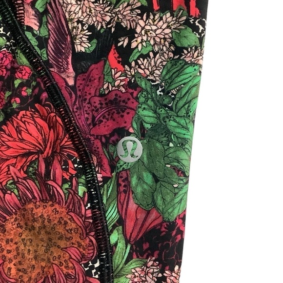 Lululemon Time To Sweat Crop 23" Leggings Size 6 Zen Garden - Picture 4 of 9